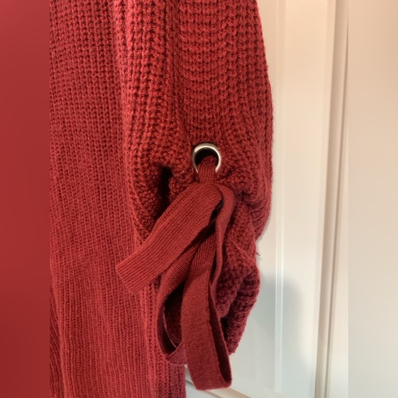 Maroon Medium Women’s Sweater, boho style, Preloved in great condition. P2P 20 - Picture 3 of 5
